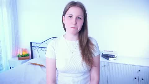 Sofie online show from June 11, 2026, 7:50 am