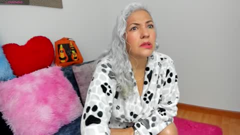 Snapshot of marilyn70 chatting on October 29, 2025, 4:20 pm marilyn70 online show from October 29, 2025, 4:20 pm