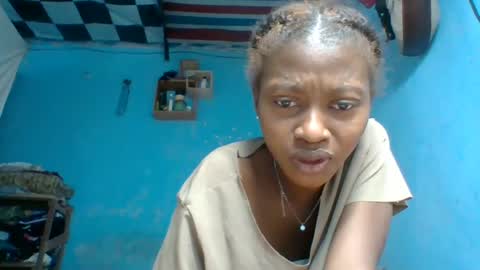 Snapshot of marinagold69 chatting on July 1, 2026, 6:40 pm marinagold69 online show from July 1, 2026, 6:40 pm