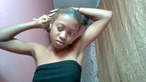 Snapshot of marinagold69 chatting on July 22, 2026, 6:05 am marinagold69 online show from July 22, 2026, 6:05 am