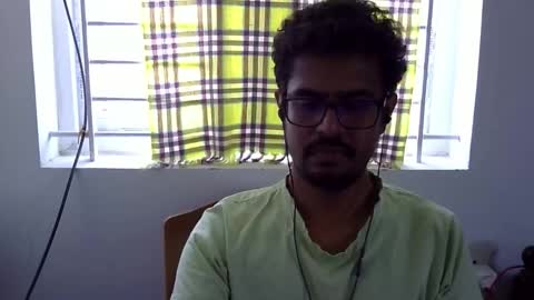 The SHY UncutBoy online show from October 1, 2025, 5:13 am