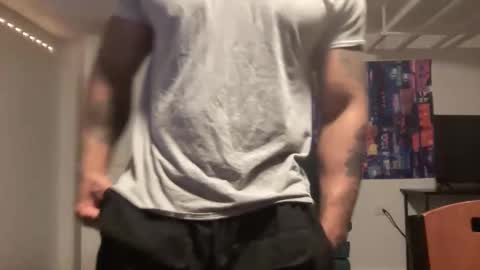 Snapshot of marineguyk19 chatting on February 17, 2026, 11:11 pm Z online show from February 17, 2026, 11:11 pm