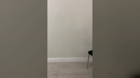 mariofernandez1995 online show from March 23, 2026, 9:52 pm