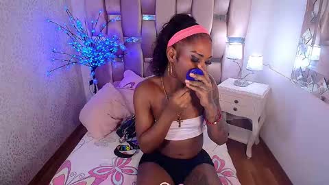 Snapshot of mariposahorny chatting on November 15, 2025, 5:42 pm Nathaly online show from November 15, 2025, 5:42 pm