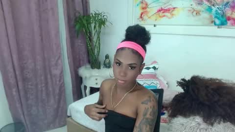 Snapshot of mariposahorny chatting on November 25, 2025, 3:12 pm Nathaly online show from November 25, 2025, 3:12 pm