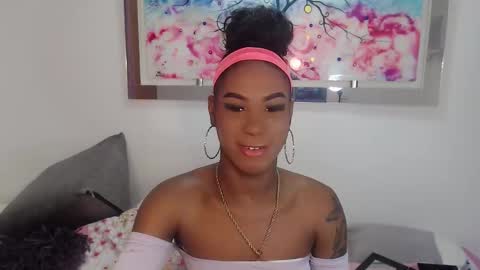 Snapshot of mariposahorny chatting on December 2, 2025, 1:28 pm Nathaly online show from December 2, 2025, 1:28 pm