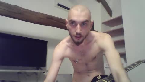 Snapshot of mariusbornofsin chatting on December 3, 2025, 10:41 pm mariusbornofsin online show from December 3, 2025, 10:41 pm