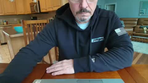 Snapshot of mark48130 chatting on March 2, 2025, 3:16 pm Mark online show from March 2, 2025, 3:16 pm