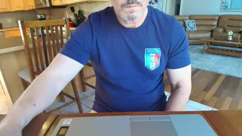 Snapshot of mark48130 chatting on March 10, 2025, 10:02 pm Mark online show from March 10, 2025, 10:02 pm