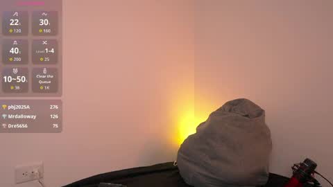 Snapshot of mark_broown_ chatting on April 23, 2026, 9:39 pm mark_broown_ online show from April 23, 2026, 9:39 pm