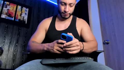 Snapshot of mark_buffet02 chatting on February 19, 2025, 2:01 pm Mark Buffet online show from February 19, 2025, 2:01 pm