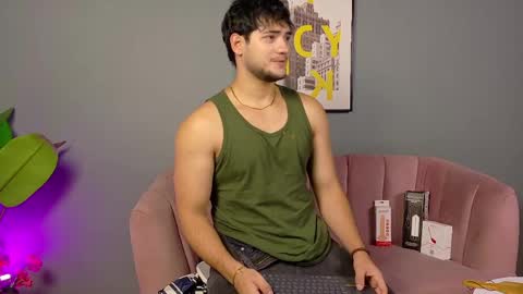 mark_evans1_ online show from May 28, 2026, 7:11 pm