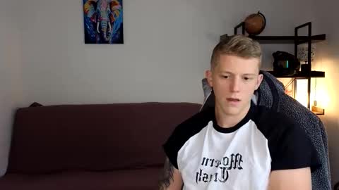 Snapshot of mark_shturman chatting on September 30, 2025, 7:02 am mark_shturman online show from September 30, 2025, 7:02 am