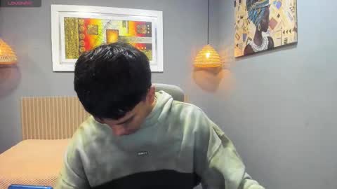 markbowie online show from September 9, 2025, 11:21 am