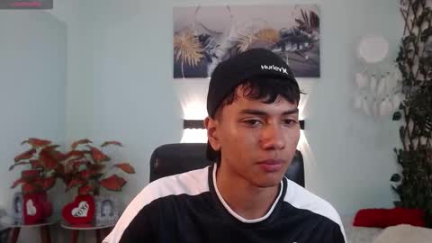 markbowie online show from September 13, 2025, 5:13 pm