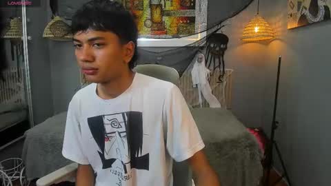 markbowie online show from October 19, 2025, 12:39 pm