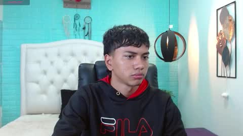 markbowie online show from November 9, 2025, 12:36 pm