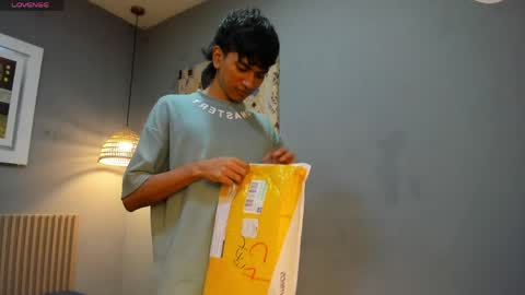 markbowie online show from April 10, 2026, 9:52 pm