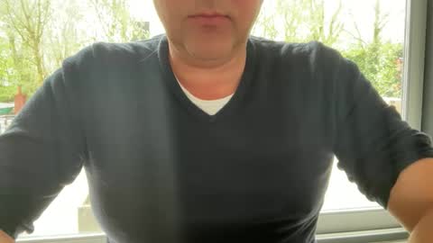 markfalcfalc online show from April 13, 2026, 9:48 am