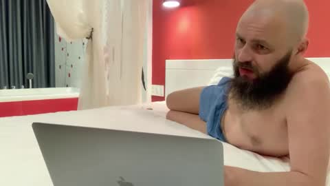 Snapshot of markiza_karabasa chatting on January 1, 2025, 2:42 pm Adam and Eve online show from January 1, 2025, 2:42 pm