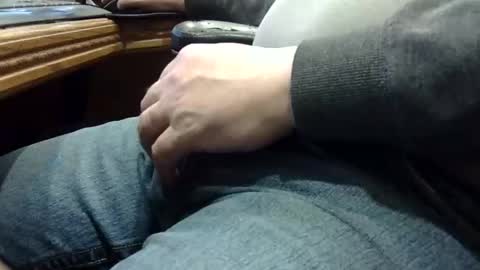 markpanier online show from April 15, 2026, 2:40 am