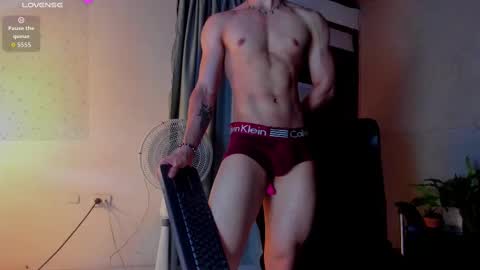 markuss___ online show from September 28, 2025, 1:33 am