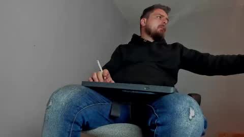 MARK online show from November 12, 2025, 12:49 pm