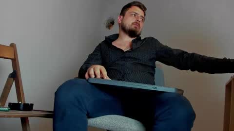 MARK online show from November 16, 2025, 11:10 pm