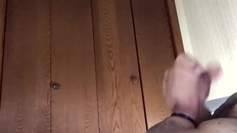 marmiles58 online show from November 1, 2025, 10:12 pm