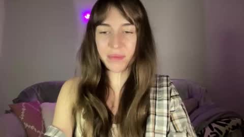 Mary online show from October 9, 2025, 1:09 pm