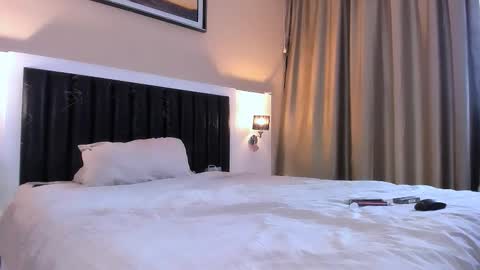 Snapshot of marrena_a chatting on February 16, 2026, 10:11 am -- Mari -- online show from February 16, 2026, 10:11 am