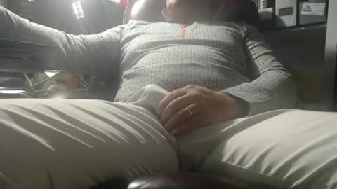 only fans marrieddad19751975 online show from January 19, 2026, 3:54 am