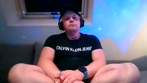 Snapshot of mars0481 chatting on October 7, 2025, 3:04 am mars0481 online show from October 7, 2025, 3:04 am