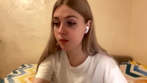 Snapshot of martadoe chatting on November 12, 2025, 4:29 pm Marta online show from November 12, 2025, 4:29 pm