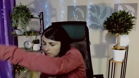 martaedams online show from February 9, 2026, 9:02 am