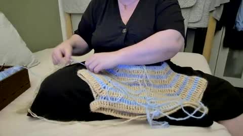 Snapshot of marthabriest chatting on June 19, 2026, 3:11 am Martha online show from June 19, 2026, 3:11 am