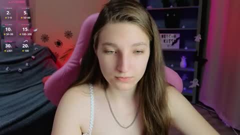 Snapshot of marthalune chatting on October 24, 2025, 10:22 am Martha online show from October 24, 2025, 10:22 am