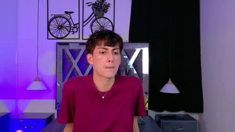 Snapshot of martin_williams_ chatting on January 9, 2026, 12:19 pm martin_williams_ online show from January 9, 2026, 12:19 pm