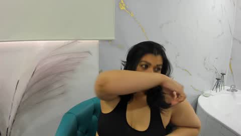   MARTINA   online show from January 29, 2025, 8:14 pm