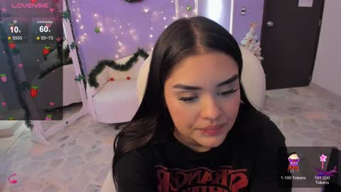 Snapshot of martina_saenz1 chatting on December 27, 2024, 10:37 pm Martina online show from December 27, 2024, 10:37 pm