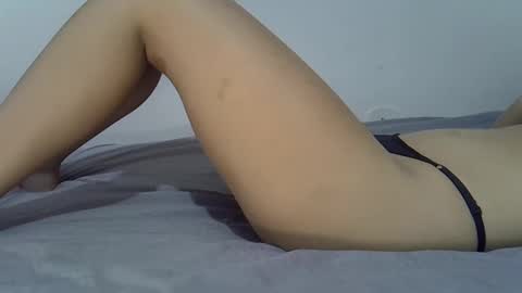 Snapshot of martinalamez22 chatting on December 31, 2024, 1:26 am Martina online show from December 31, 2024, 1:26 am