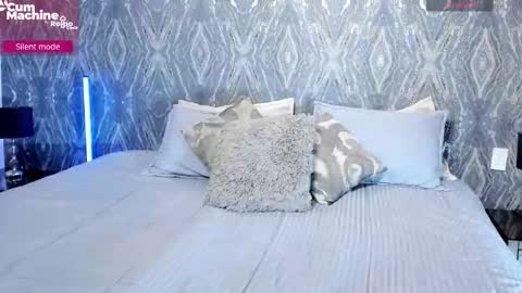 martina rizzi online show from January 13, 2026, 3:45 am