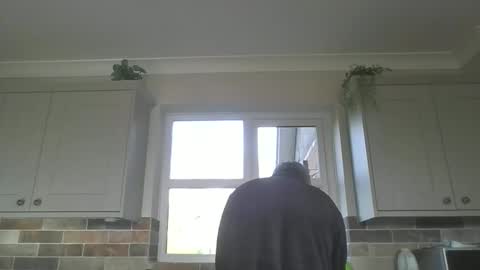 martinrgbxxxx online show from March 2, 2026, 10:11 am