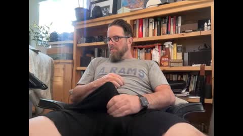 Snapshot of martinstolcris chatting on January 2, 2025, 6:45 pm martinstolcris online show from January 2, 2025, 6:45 pm