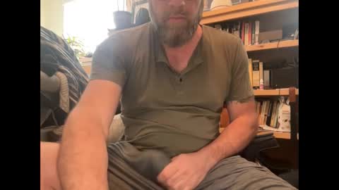 Snapshot of martinstolcris chatting on February 3, 2025, 6:28 pm martinstolcris online show from February 3, 2025, 6:28 pm