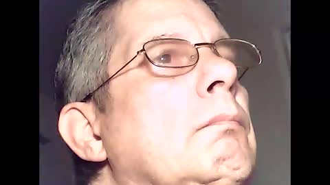 Snapshot of martylv702 chatting on April 8, 2026, 3:39 am marty online show from April 8, 2026, 3:39 am