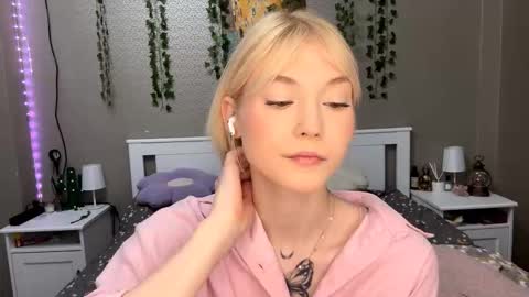 Lisa online show from February 6, 2026, 12:08 pm