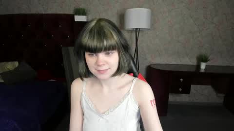 Mary online show from May 9, 2026, 1:27 pm