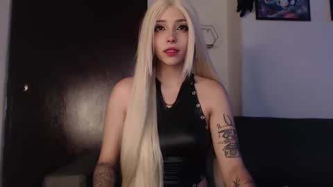 Snapshot of mary_janness chatting on February 25, 2025, 8:30 pm 100 online show from February 25, 2025, 8:30 pm