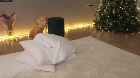 Snapshot of mary_love16 chatting on December 7, 2024, 9:06 am Maria online show from December 7, 2024, 9:06 am